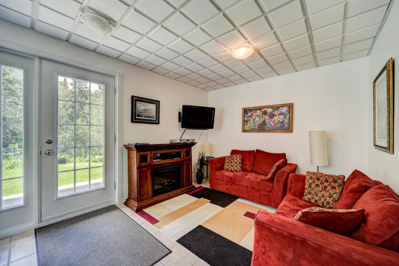 32 B De Vebron Apartamento LʼAnse-Saint-Jean Exterior foto